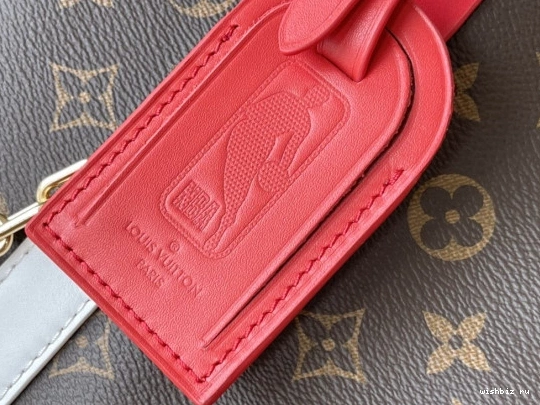 WIS KEEPALL BASKETBALL LVXNBA 55 LOUIS VUITTON 0907